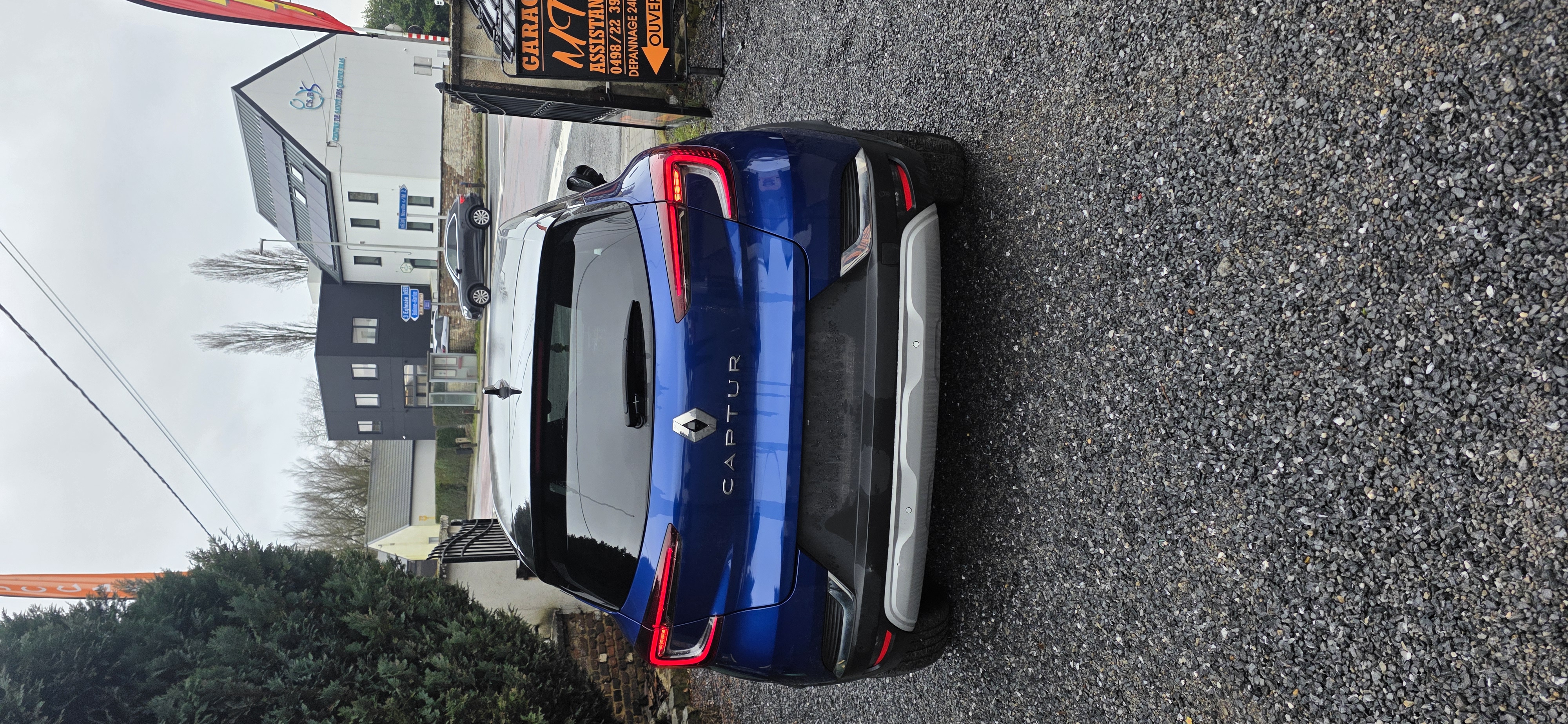 RENAULT CAPTUR 2023 image 2